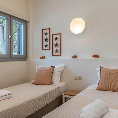 Agia Marina 7 Andros Feriehus Mpatsi